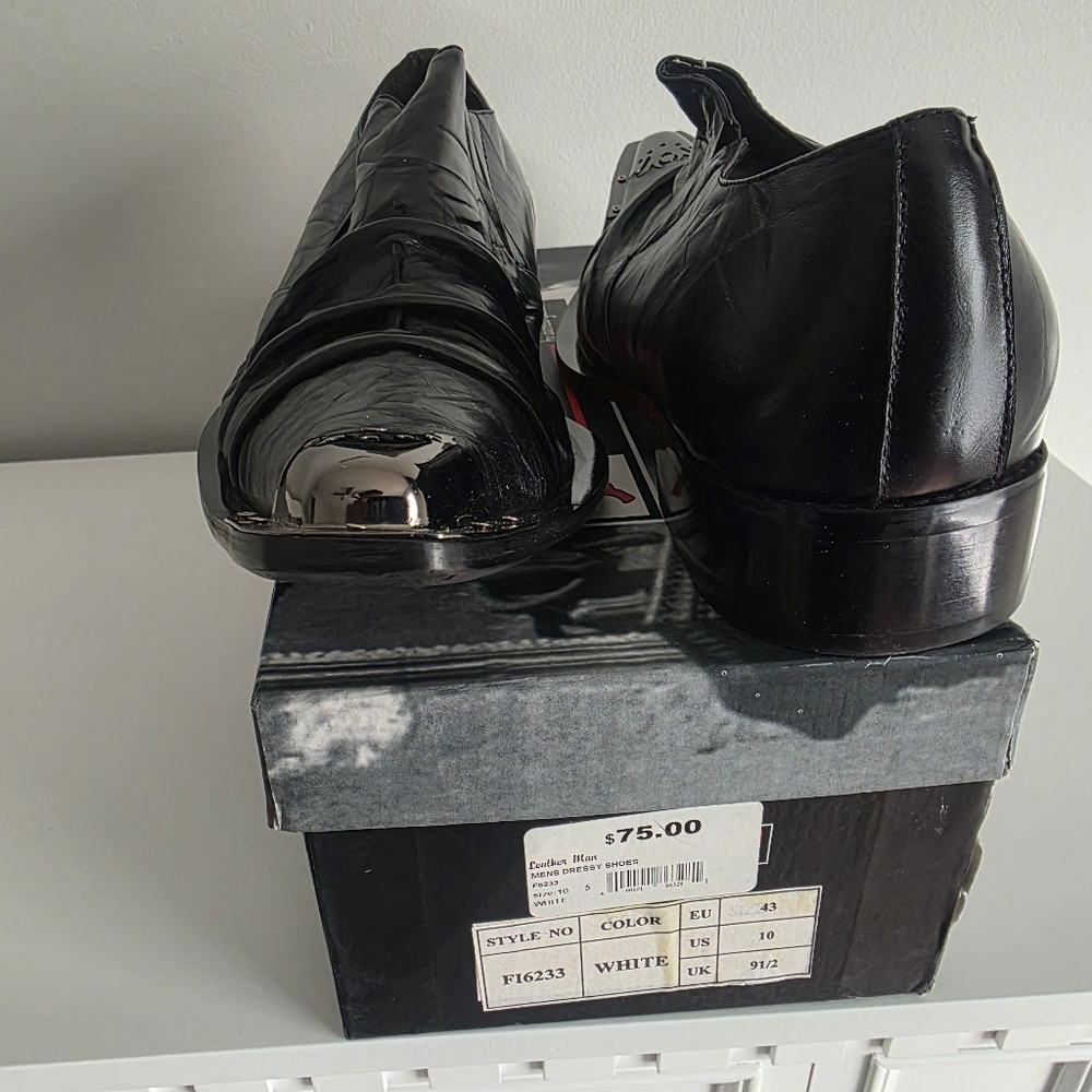 Men dress shoes